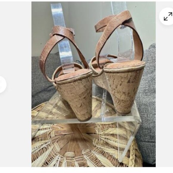Born Women's Wapita Sandal Size 9 Cork Wedge Platform Ankle Wrap Striped Boho - Picture 2 of 6